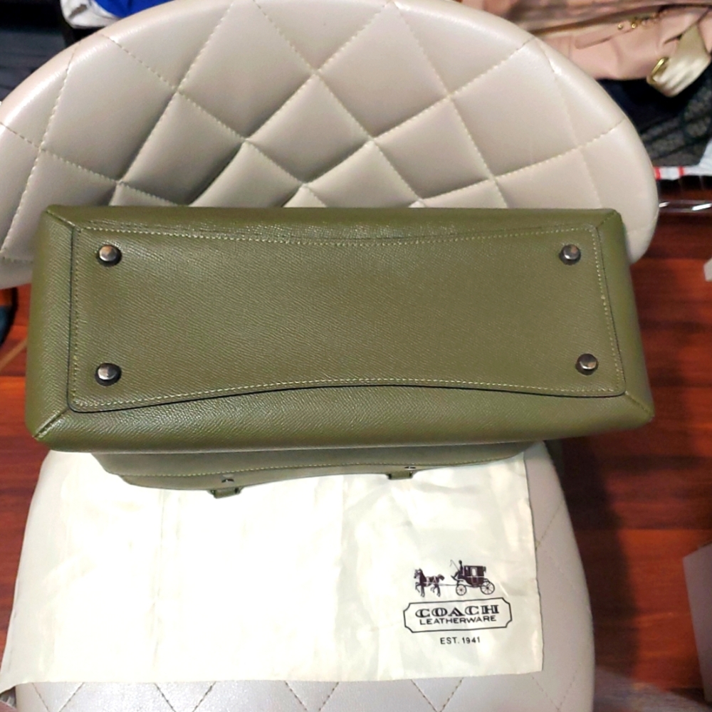RARE Coach Lillie Carryall Olive Green Leather Satchel Bag - Picture 11 of 16